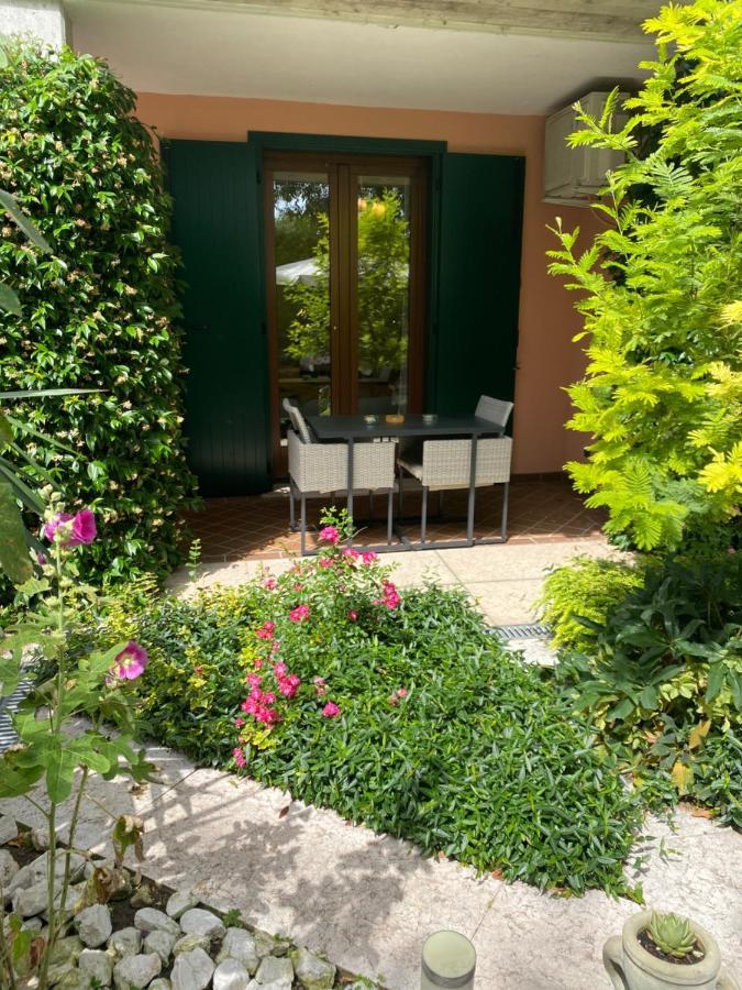 B&B Garda 4U Desenzano del Garda Exterior photo