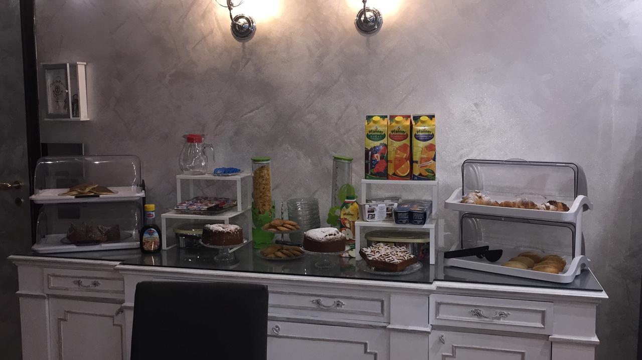 B&B Garda 4U Desenzano del Garda Exterior photo