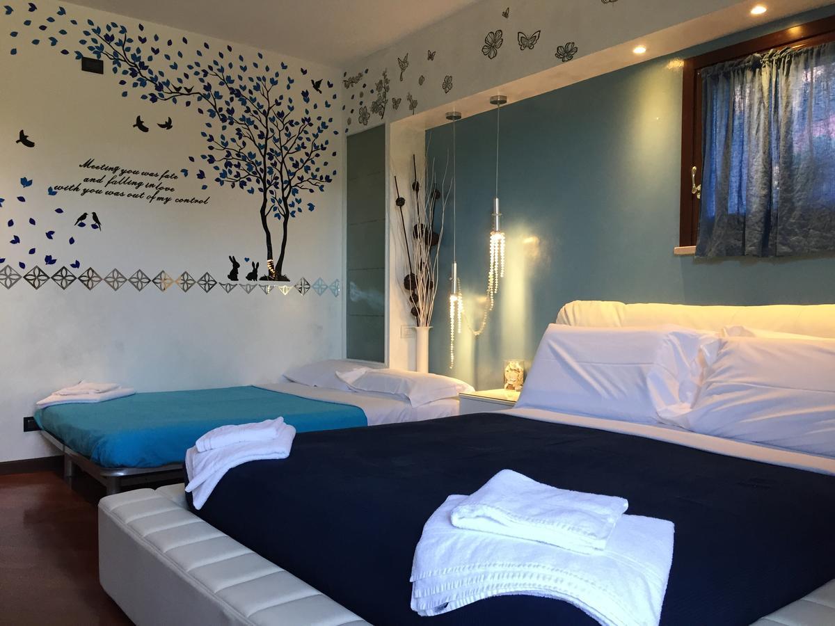 B&B Garda 4U Desenzano del Garda Exterior photo